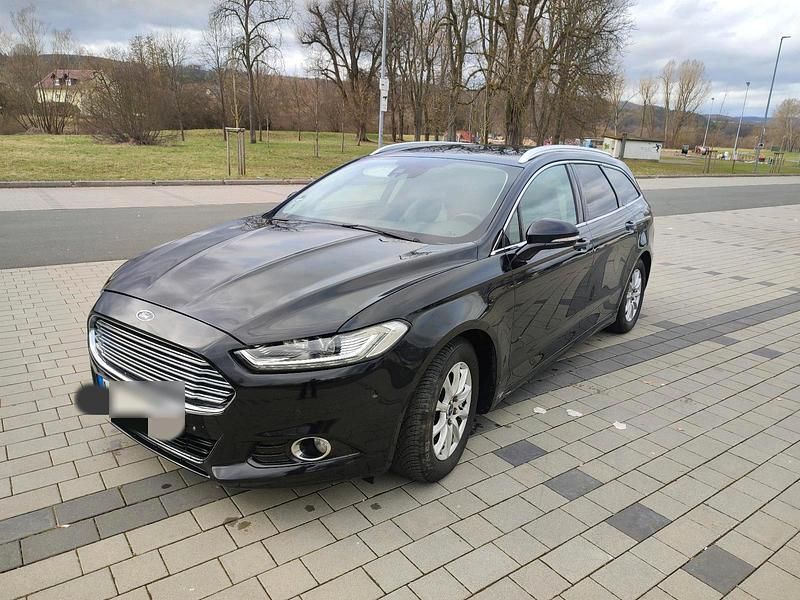 Gebraucht Ford Mondeo 177 PS (130 kW) 2016 Schwarz Kombi