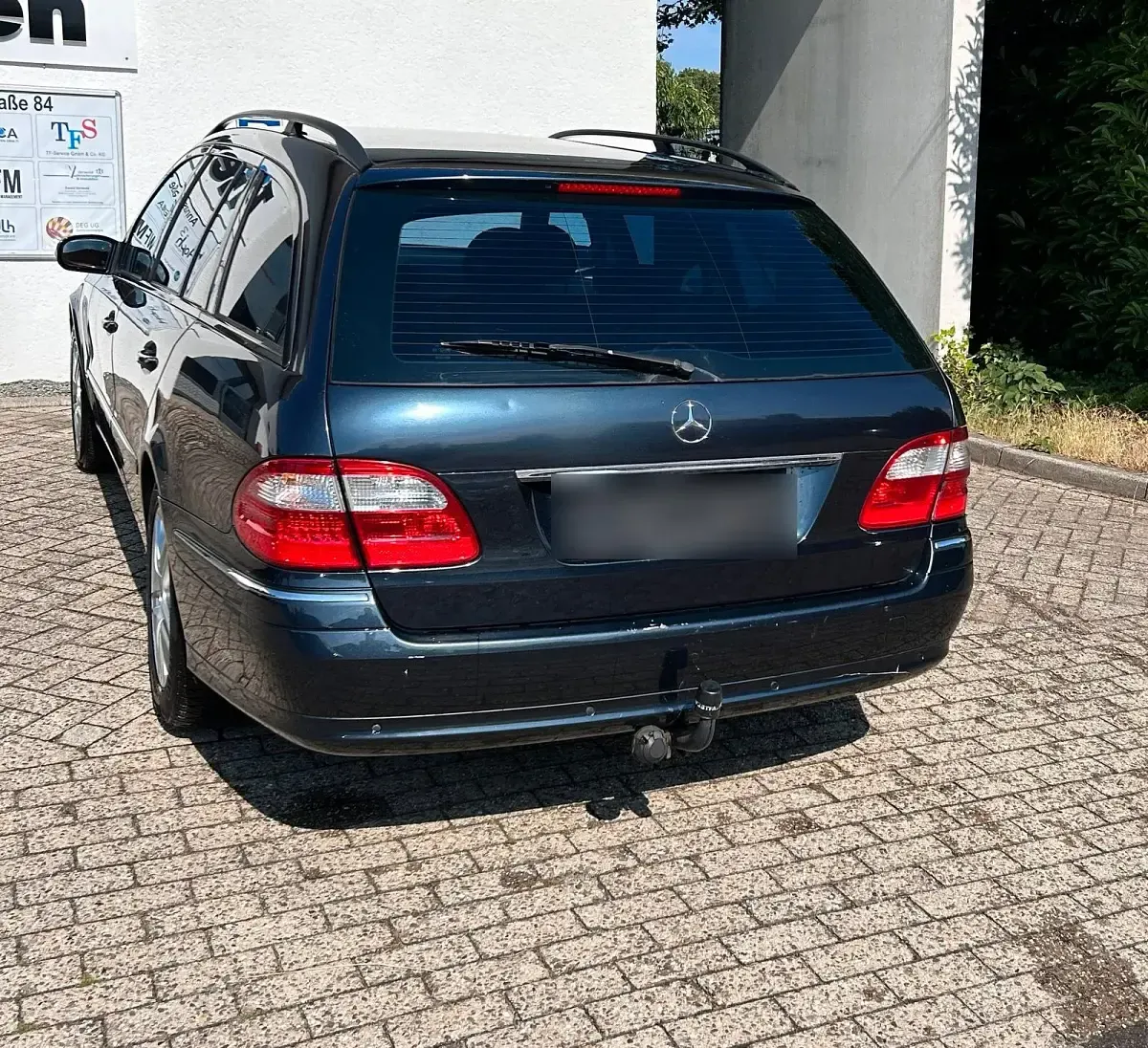 Gebraucht Mercedes E220 Avantgarde 150 PS (110 kW) 2004 Blau Kombi