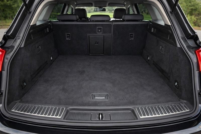 Gebraucht Opel Insignia 136 PS (100 kW) 2017 Schwarz Kombi