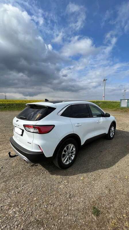 Weiß Gebraucht 2022 Ford Kuga Titanium X SUV | 21.500 € (Superpreis) - Bild 1/4