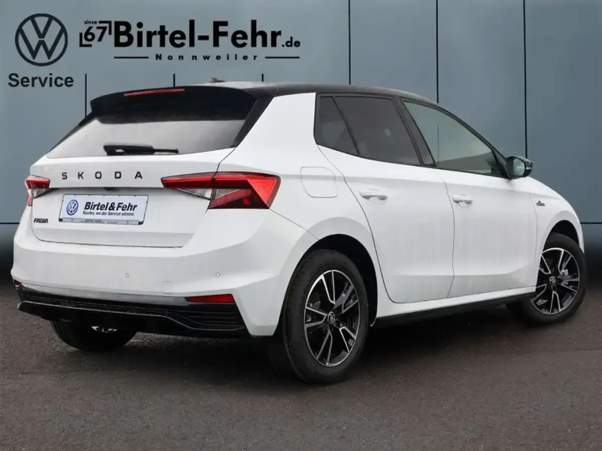 Neu Skoda Fabia Monte Carlo 95 PS (69 kW) 2026 Weiss Limousine