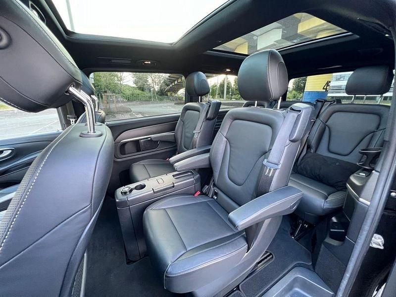 Gebraucht Mercedes V300 Edition 239 PS (175 kW) 2019 Grau Van / Kleinbus