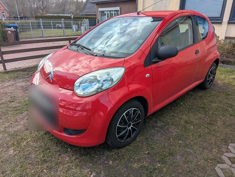 Gebraucht Citroën C1 68 PS (50 kW) 2010 Rot Kleinwagen