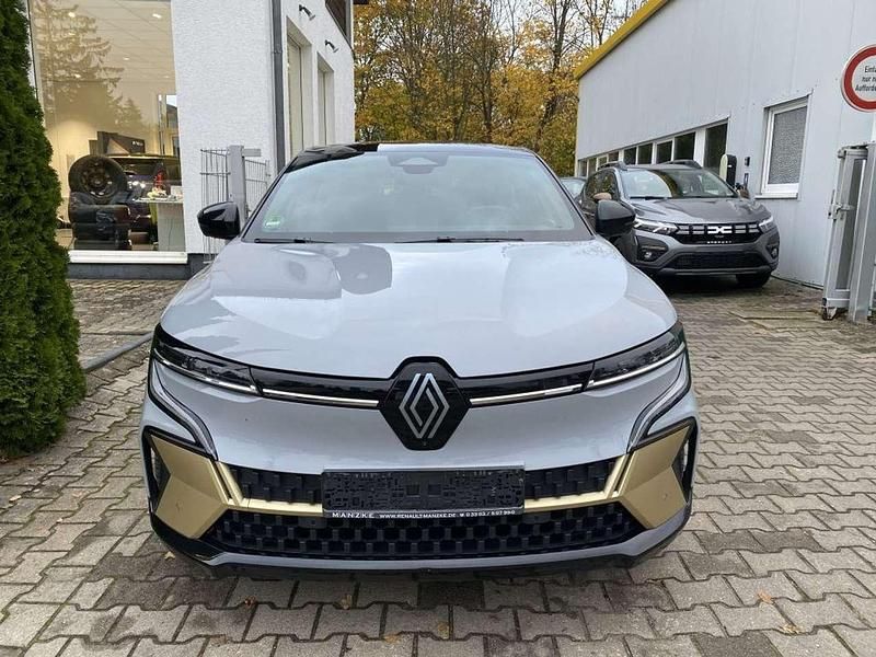 Gebraucht Renault Mégane Iconic 160 kW (218 PS) 2023 Rafalgrau metallic/dach black Limousine