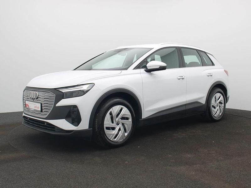 Gebraucht Audi Q4 e-tron Ambiente 210 kW (286 PS) 2024 Gletscherweiß metallic SUV