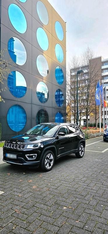 Gebraucht Jeep Compass Limited 170 PS (125 kW) 2020 Schwarz SUV