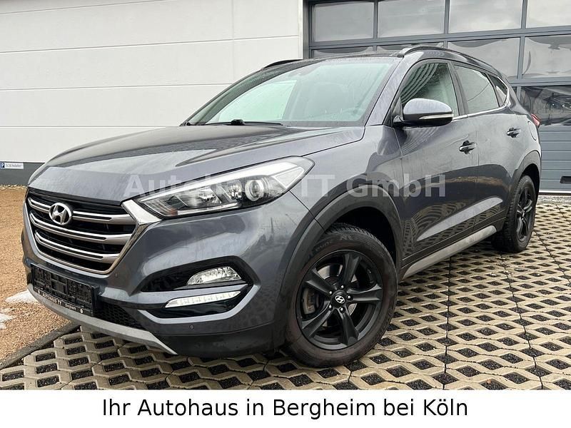 Grau Gebraucht 2017 Hyundai Tucson SUV | 14.950 € (Fairer Preis) - Bild 1/4