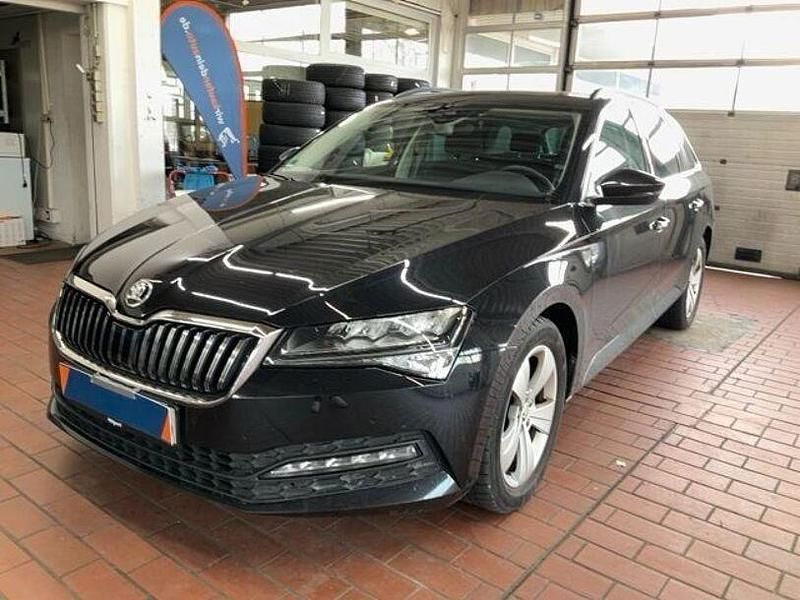 Gebraucht Skoda Superb Ambition 180 PS (132 kW) 2016 Schwarz Kombi