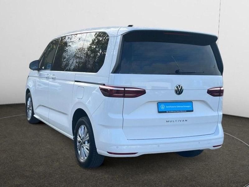 Gebraucht VW Multivan 150 PS (110 kW) 2024 Van