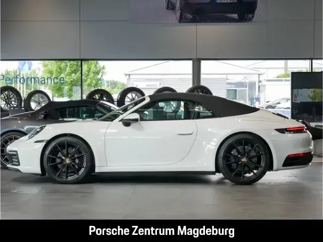Gebraucht Porsche 911 Carrera Cabriolet 385 PS (283 kW) 2024 Weiss Cabrio