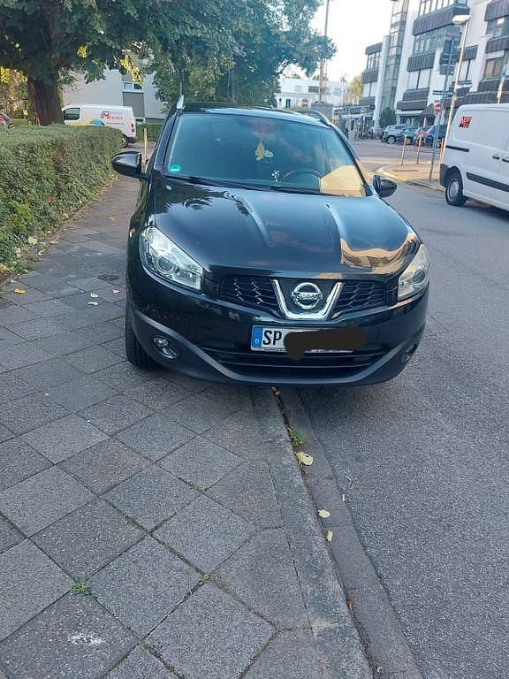 Schwarz Gebraucht 2011 Nissan Qashqai Acenta SUV | 5.500 € (Etwas zu teuer) - Bild 1/4