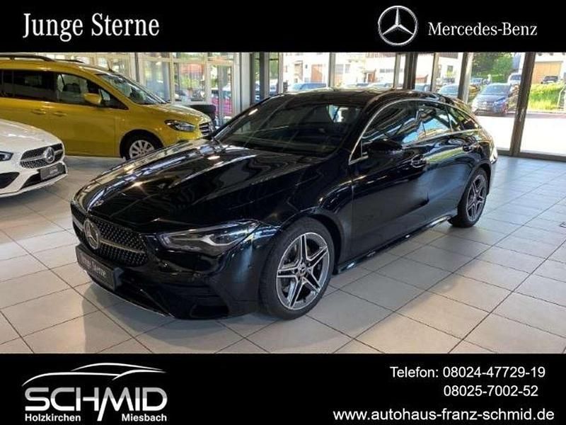 Metalliclack kosmosschwarz Gebraucht 2024 Mercedes CLA180 AMG Limousine | 34.250 € (Guter Preis) - Bild 1/4