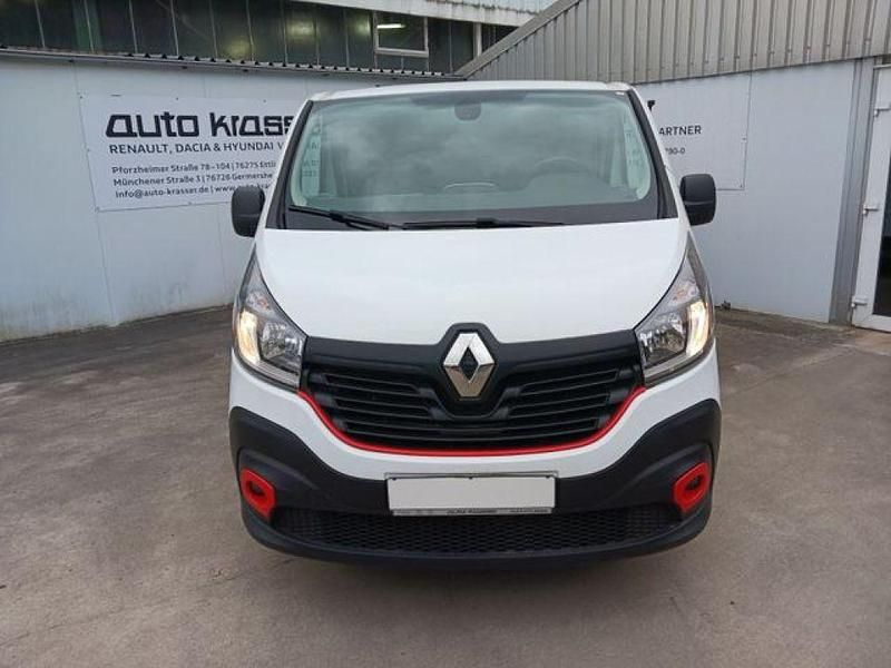 Gebraucht Renault Trafic 121 PS (88 kW) 2019 Arktisweiß Van / Kleinbus