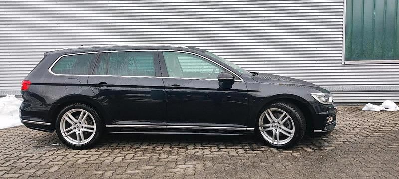 Gebraucht VW Passat Highline 190 PS (139 kW) 2019 Schwarz Kombi