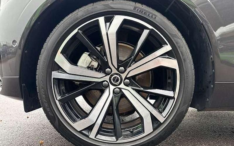 Gebraucht Volvo XC60 Plus 455 PS (334 kW) 2025 Grau SUV