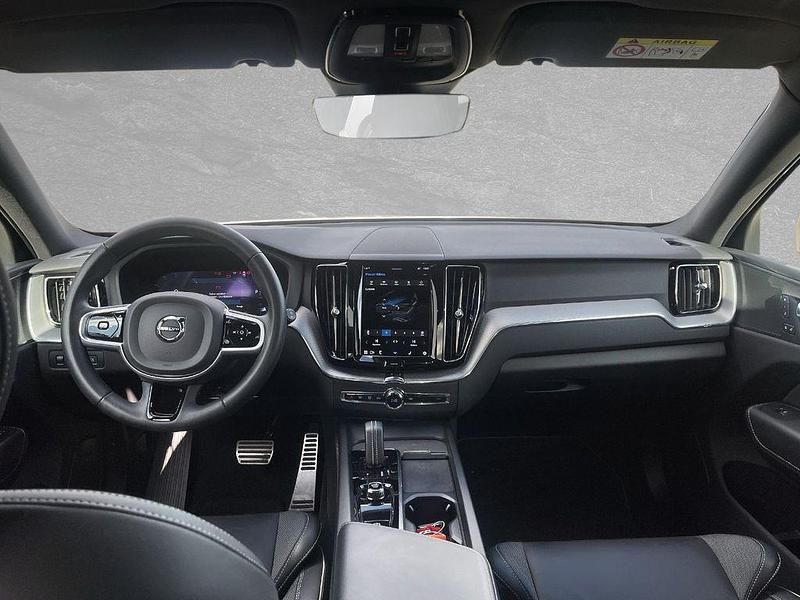 Gebraucht Volvo XC60 R-Design 250 PS (183 kW) 2022 Weiß SUV