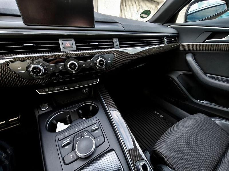 Gebraucht Audi A4 Sport 190 PS (139 kW) 2016 Weiß Kombi