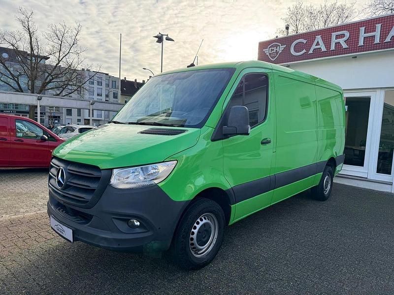 Gebraucht Mercedes Sprinter 170 PS (125 kW) 2021 Grün Van