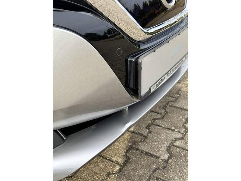 Gebraucht Nissan Leaf N-Connecta 110 kW (150 PS) 2019 Silber Kleinwagen