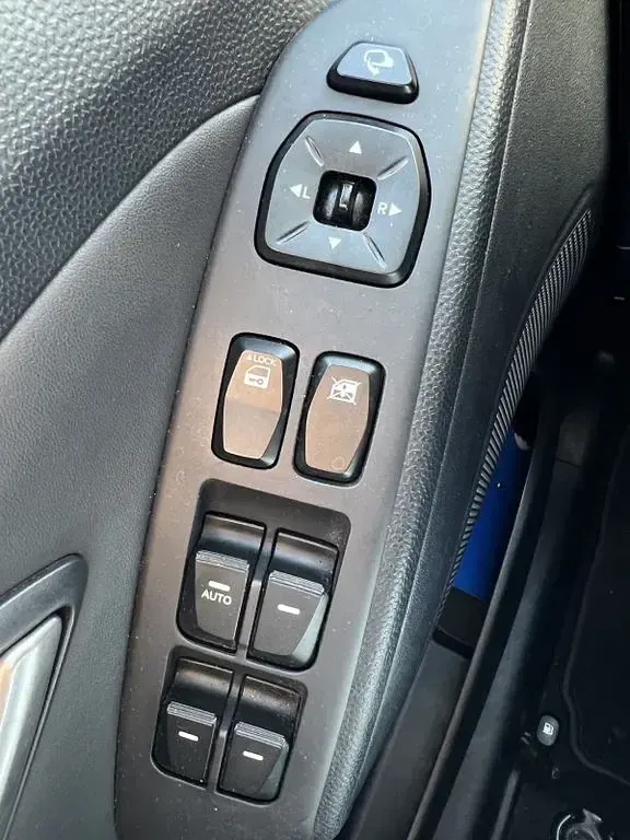 Gebraucht Hyundai ix35 Premium 184 PS (135 kW) 2012 Grau SUV