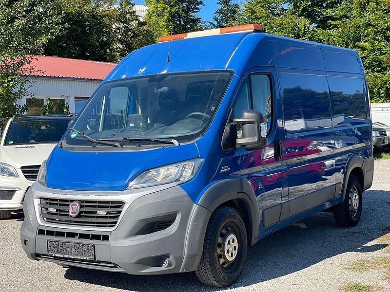 Blau Gebraucht 2015 Fiat Ducato Van | 6.490 € - Bild 1/4