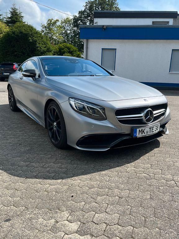 Grau Gebraucht 2017 Mercedes S63 AMG AMG Coupé | 89.000 € - Bild 1/4