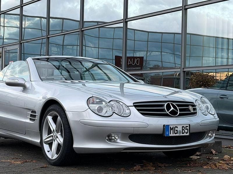 Gebraucht Mercedes SL500 306 PS (225 kW) 2004 Silber Cabrio