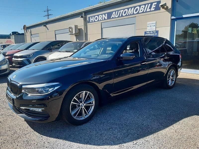 Schwarz Gebraucht 2018 BMW 520 Kombi | 24.490 € (Teuer) - Bild 1/4