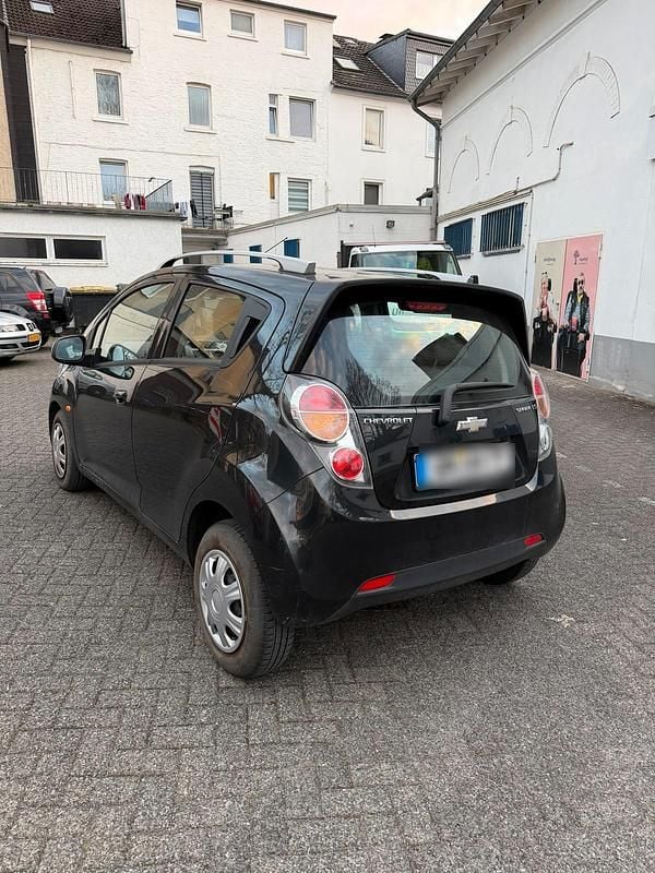 Second-hand Chevrolet Spark 82 CP (60 kW) 2011 Negru Hatchback