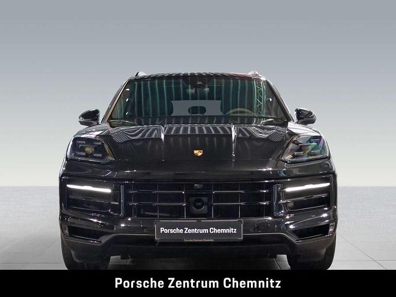 Second-hand Porsche Cayenne 470 CP (345 kW) 2024 Negru SUV