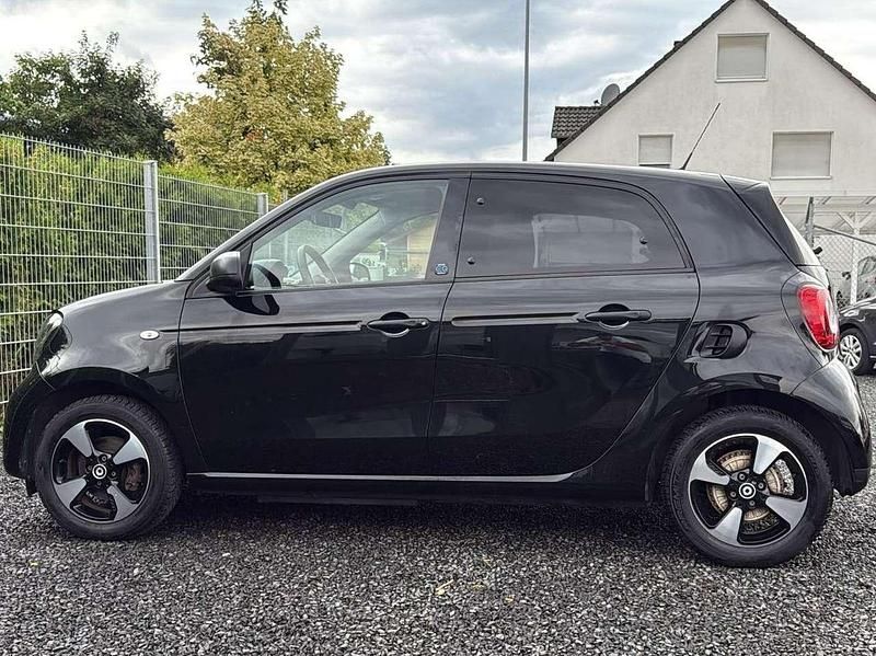 Gebraucht Smart ForFour Electric Drive 60 kW (82 PS) 2021 Schwarz Kleinwagen