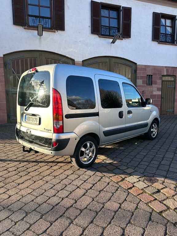 Gebraucht Renault Kangoo 75 PS (55 kW) 2005 Silber Van / Kleinbus