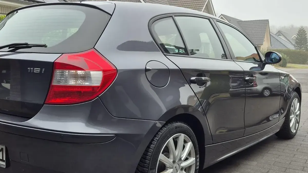 Brugt BMW 116 122 HK (89 kW) 2004 Grå Hatchback