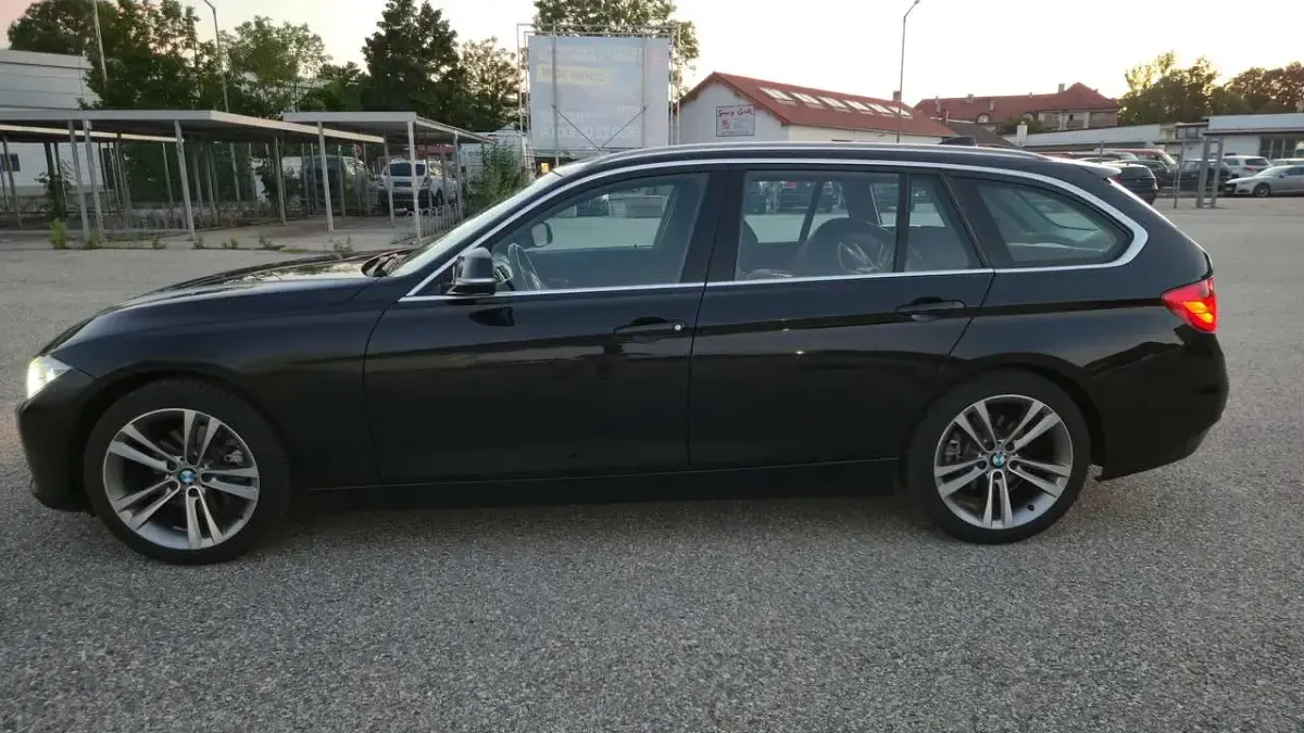 Gebraucht BMW 320 184 PS (135 kW) 2012 Schwarz ii Kombi