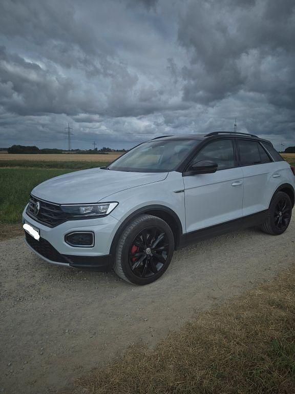Weiß Gebraucht 2020 VW T-Roc Sport SUV | 20.500 € (Fairer Preis) - Bild 1/4