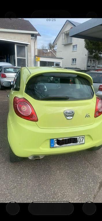 Gebraucht Ford Ka Trend 69 PS (50 kW) 2010 Grün Kleinwagen