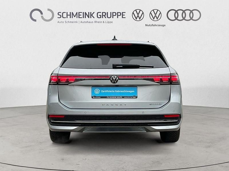 Usata VW Passat Elegance 272 CV (200 kW) 2025 Argento Station wagon
