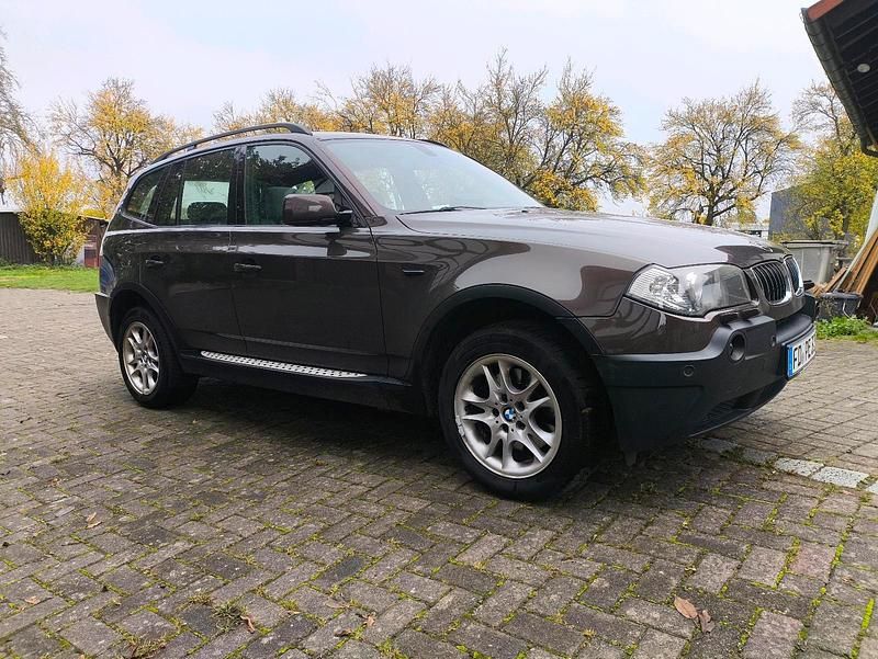 Braun Gebraucht 2006 BMW X3 SUV | 4.999 € (Superpreis) - Bild 1/4