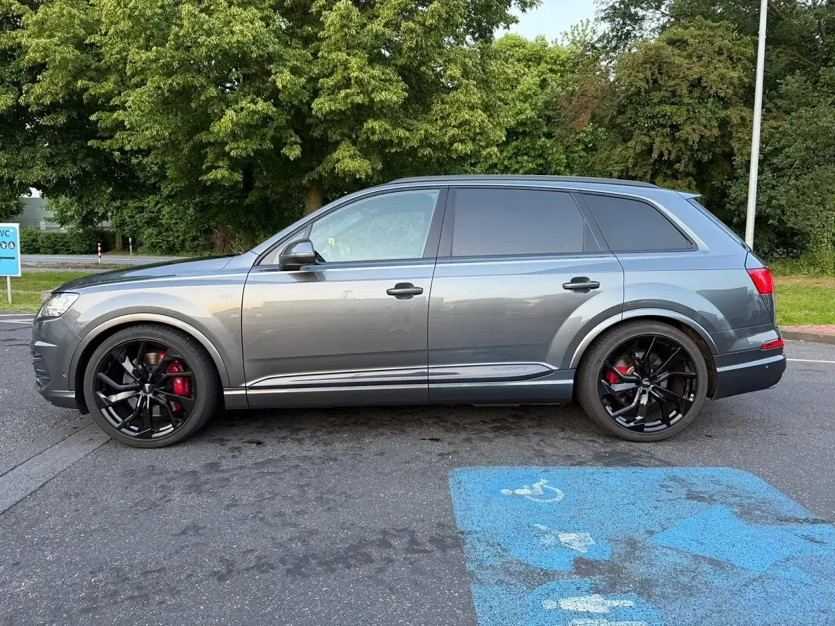 Gebraucht Audi SQ7 435 PS (319 kW) 2017 Grau SUV