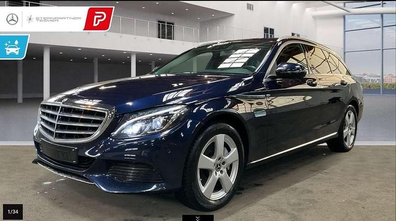 Cavansitblau Gebraucht 2017 Mercedes C250 Kombi | 18.500 € (Fairer Preis) - Bild 1/4