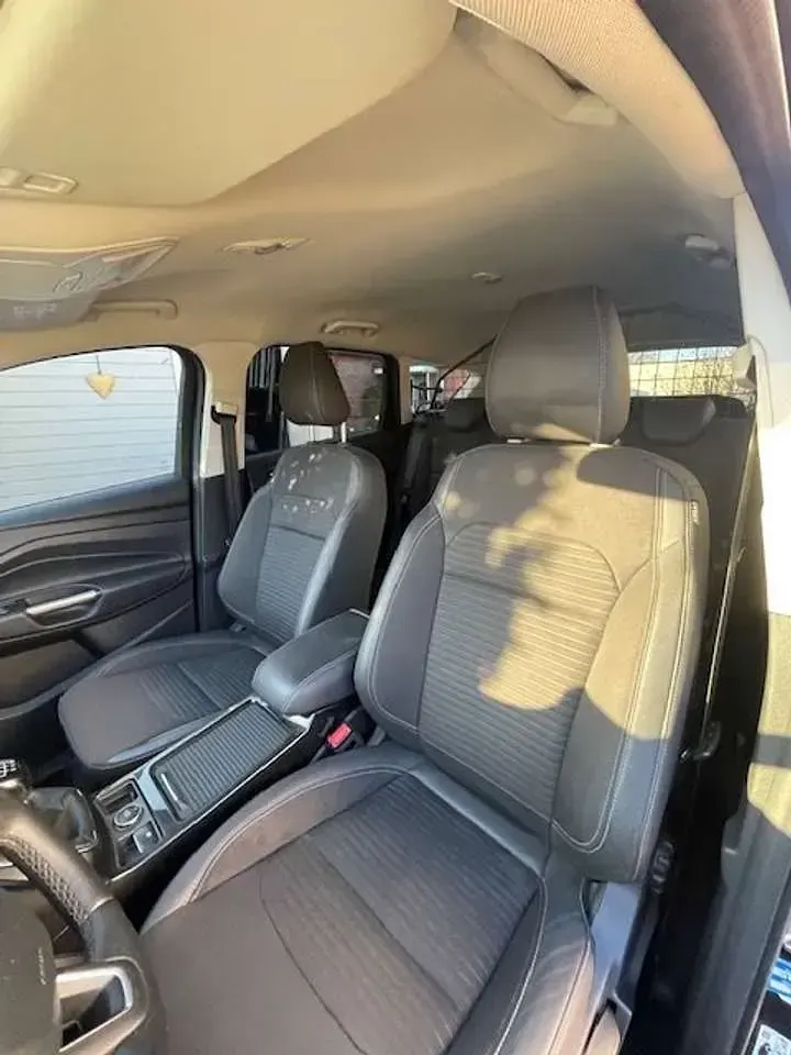 Gebraucht Ford Kuga Titanium 150 PS (110 kW) 2020 Schwarz SUV