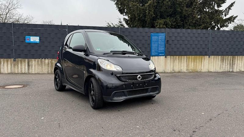 Schwarz Gebraucht 2012 Smart ForTwo Coupé Coupé | 5.890 € (Fairer Preis) - Bild 1/4