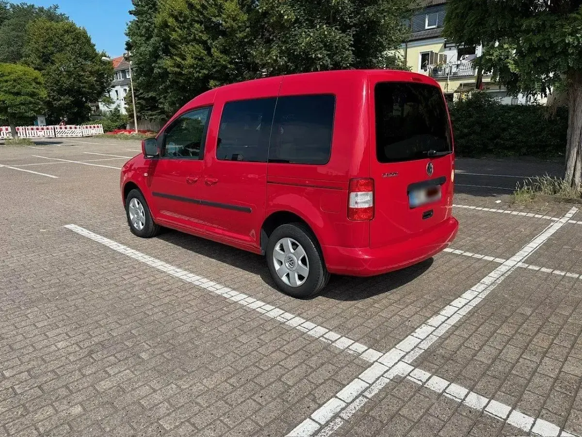 Gebraucht VW Caddy Life 80 PS (58 kW) 2008 Rot Van / Kleinbus