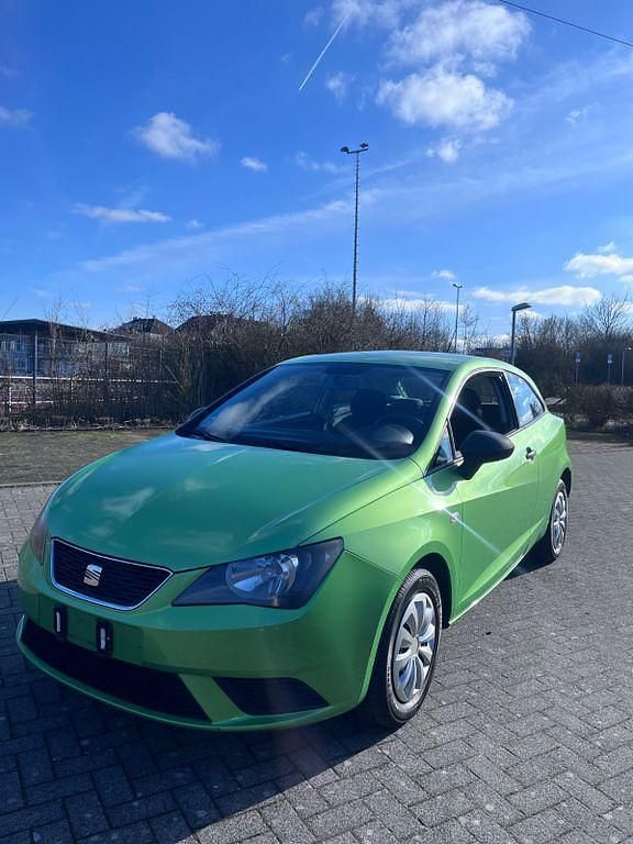 Gebraucht Seat Ibiza SC Reference 69 PS (50 kW) 2012 Grün Kleinwagen