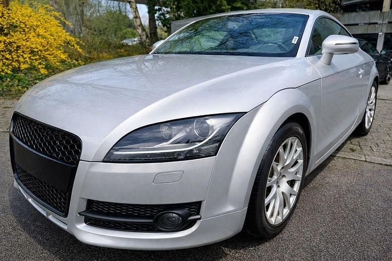 Gebraucht Audi TT Design 160 PS (117 kW) 2010 Silber Coupé