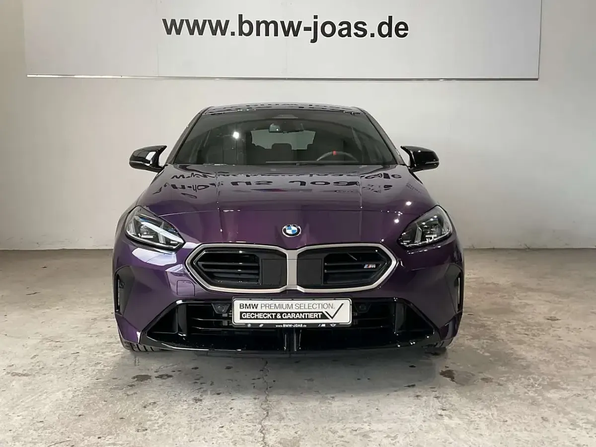 Gebraucht BMW M135 Sport Line 300 PS (220 kW) 2025 Violett Kleinwagen