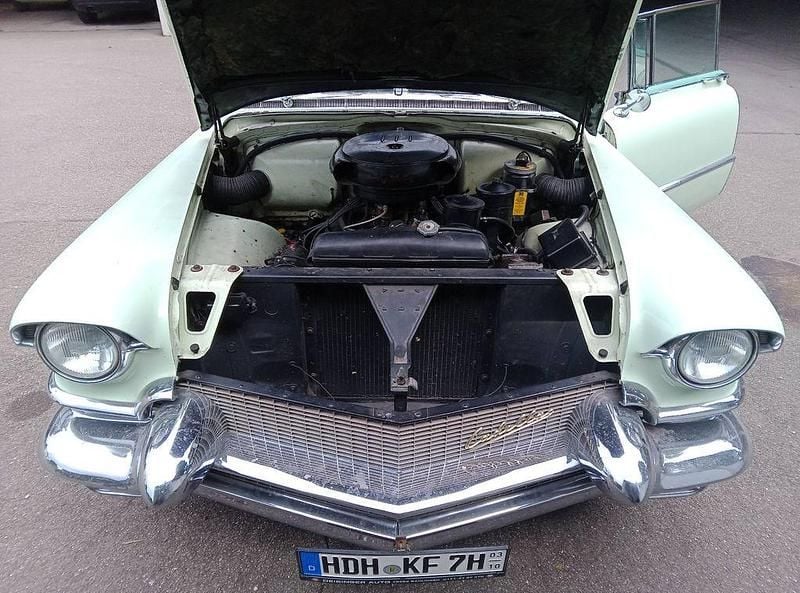 Second-hand Cadillac Deville 286 CP (210 kW) 1956 Verde Berlinǎ