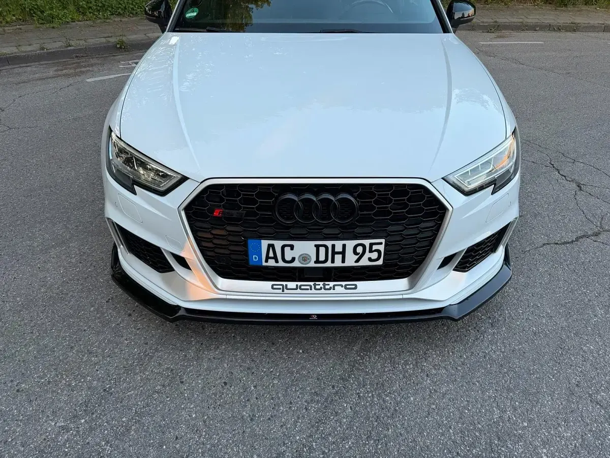 Gebraucht Audi RS3 Design 400 PS (294 kW) 2018 Weiß Limousine