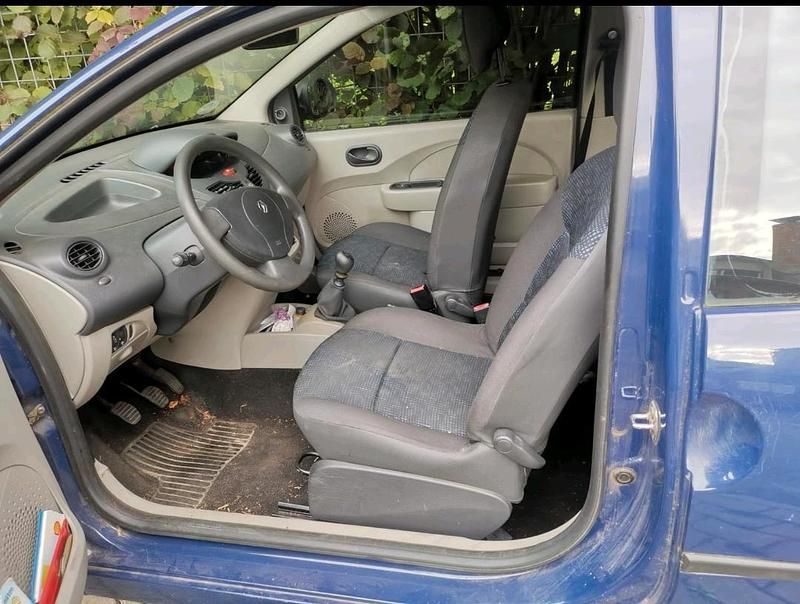 Gebraucht Renault Twingo 58 PS (42 kW) 2007 Blau Kleinwagen