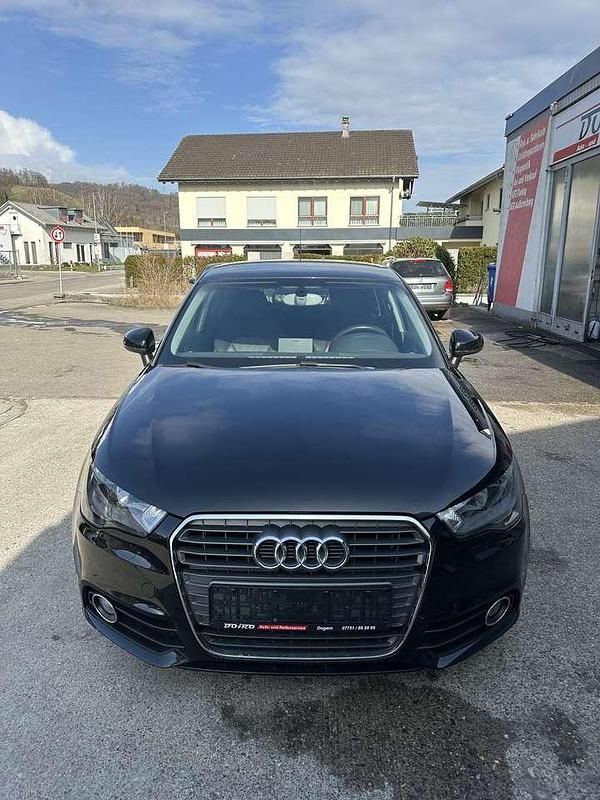 Gebraucht Audi A1 Ambition 122 PS (89 kW) 2014 Mythosschwarz metallic Kleinwagen